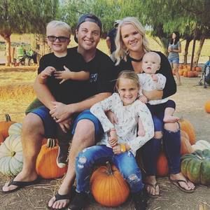 Meet your Posher, Lexi